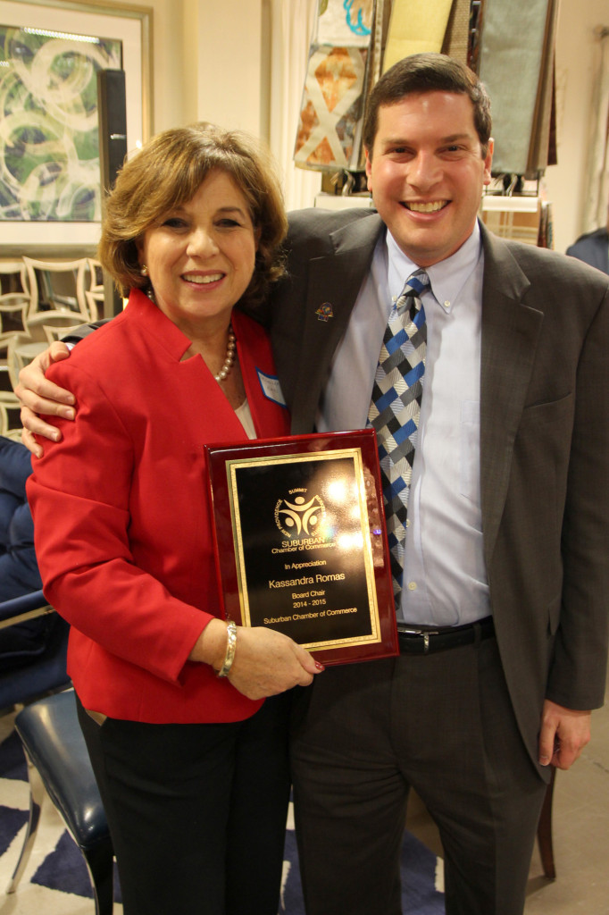 (above, l-r) Outgoing Board Chair, Kassandra Romas accepts plaque of appreciation from Incoming Board Chair, Michael Shapiro.