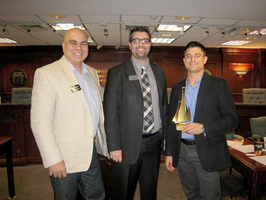 (above) Joe Renna from Renna Media, sponsor of the October Warren Township Chamber of Commerce meeting (left), Evan Tornquist, Fulton Bank, head of Warren Chamber (Center), David Hurwitz Meta Milton Group, winner of the 30 second commercial (right).
