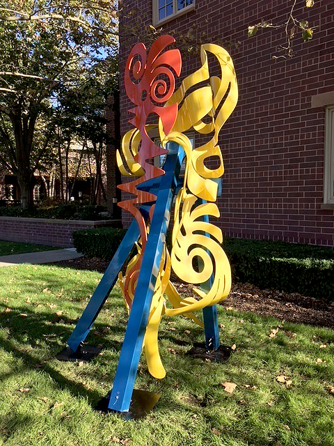 (above) Phyllis Baker Hammond sculpture.